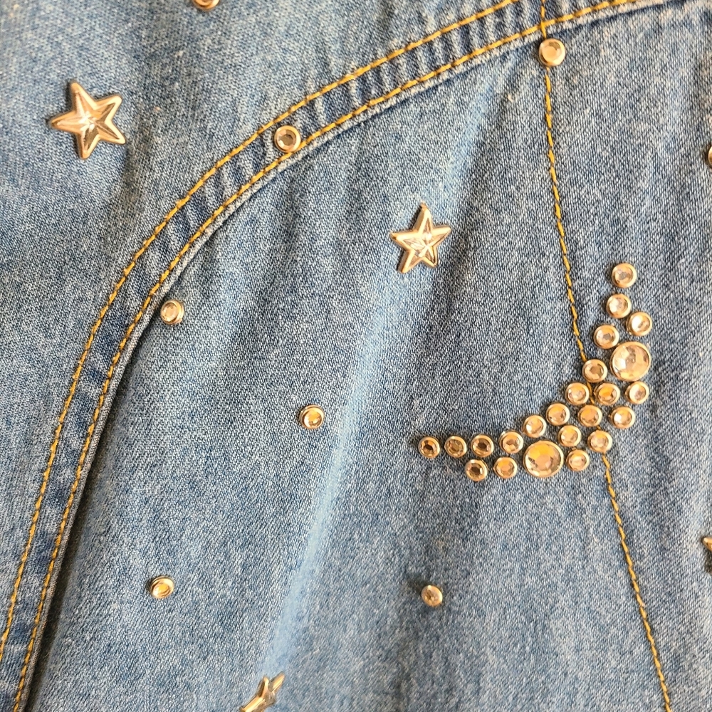 2 Piece Embellished Jean Set - Picture 6 of 14